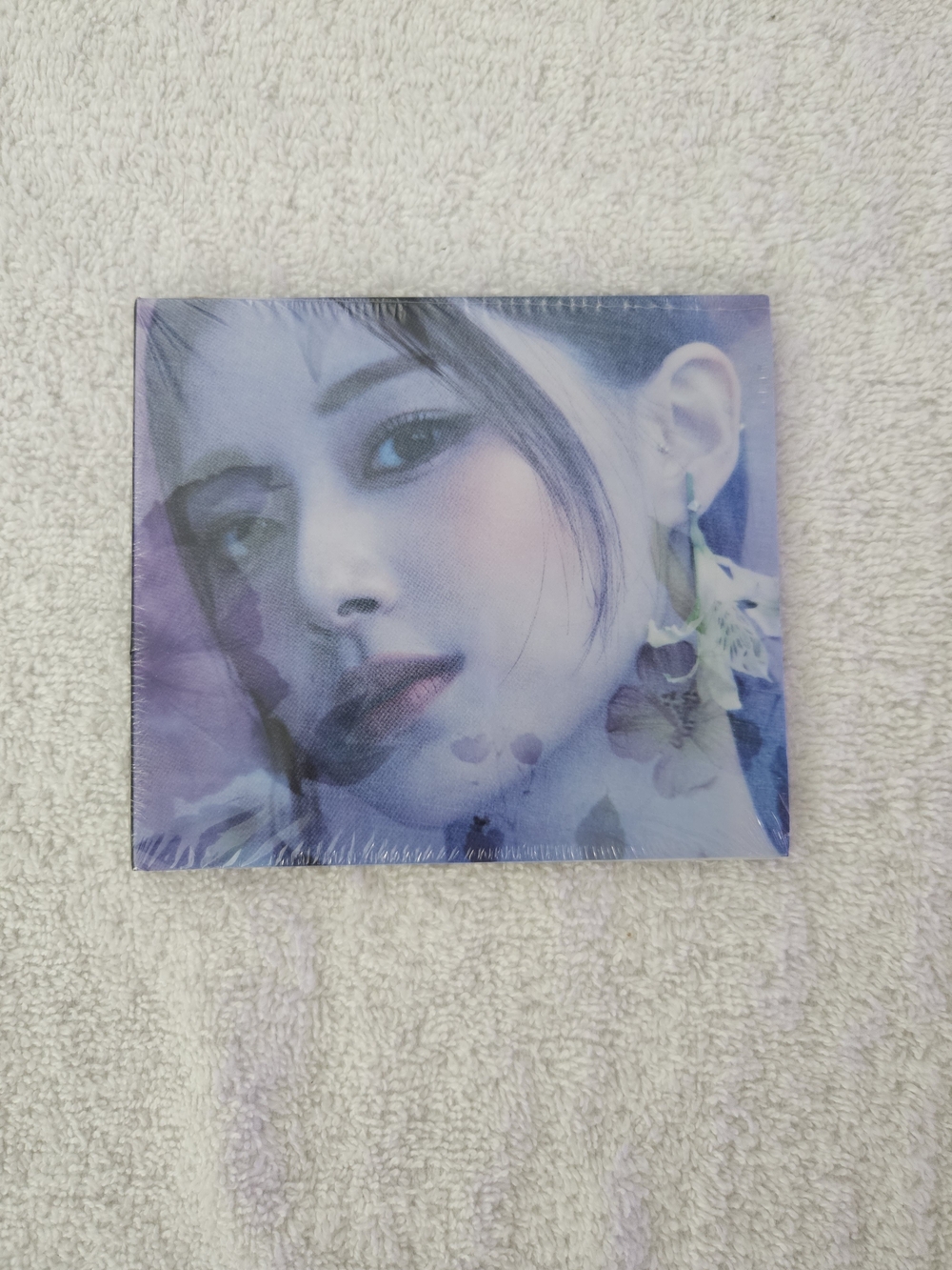 TWICE Tzuyu abouTZU 1st Mini Album Digipack Version Solo Debut CD Sealed